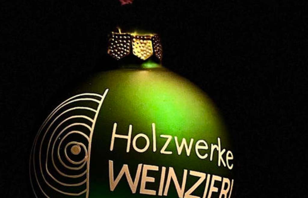 Holzwerke Weinzierl wünscht frohe Weihnachten